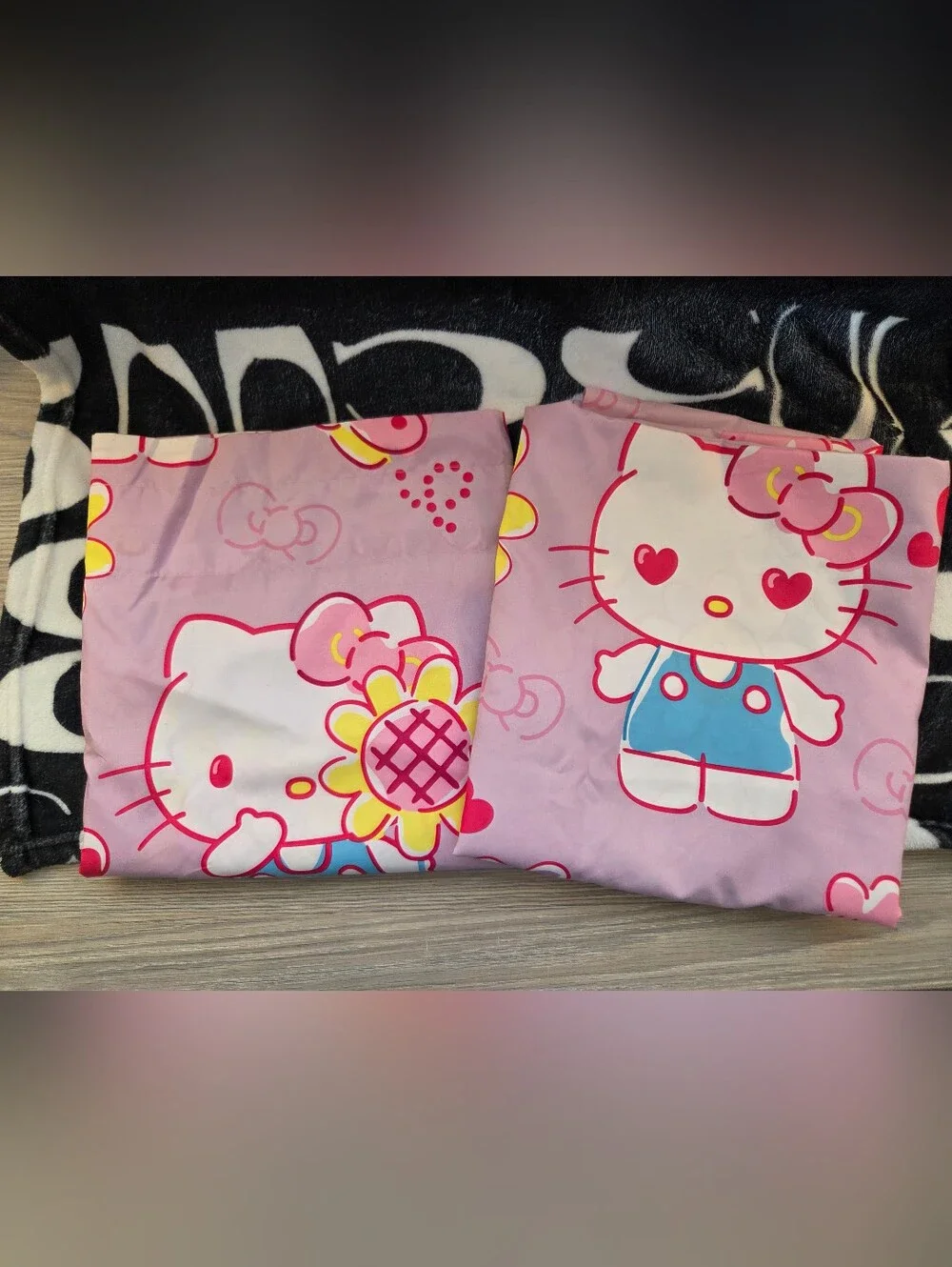 Hello Kitty hello kitty